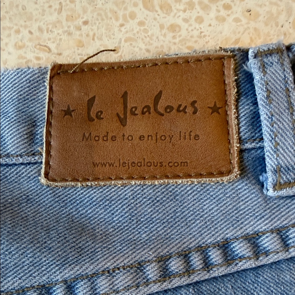 Floral Embroidered Blue Flare Jeans - Picture 5 of 6